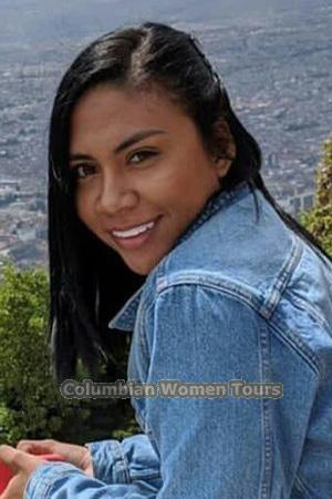 201129 - Estefany Age: 26 - Colombia