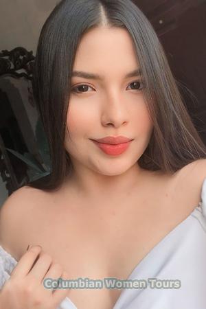 213869 - Ana Age: 24 - Colombia