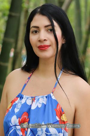 218864 - Carolina Age: 37 - Colombia