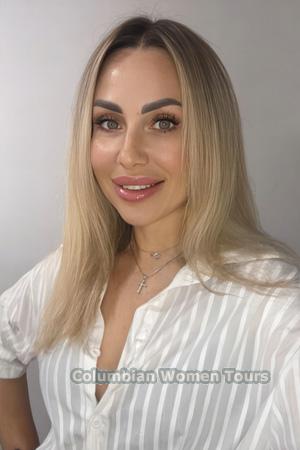 223452 - Elena Age: 43 - Ukraine