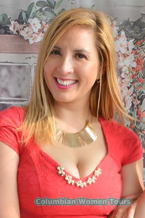 226550 - Andrea Age: 36 - Peru