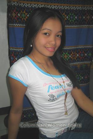 Philippines women