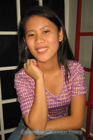 Philippines women