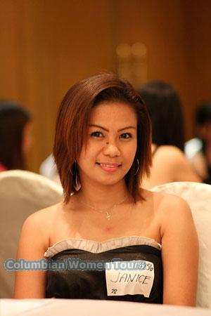 women-of-philippines-035